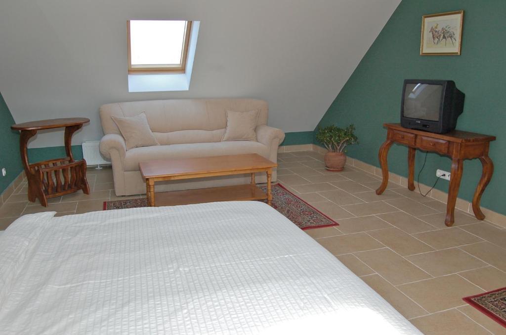 Maison d'hôtes Malomdulo Farmhaz à Pilisborosjenő Extérieur photo